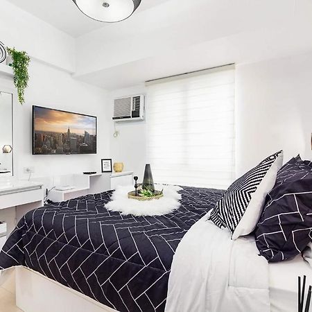 Desna By J&J Homes At Avida Towers Riala T3 Себу Экстерьер фото
